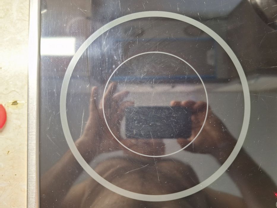 Варильна поверхня Electrolux  електроплитаEHS 6646X