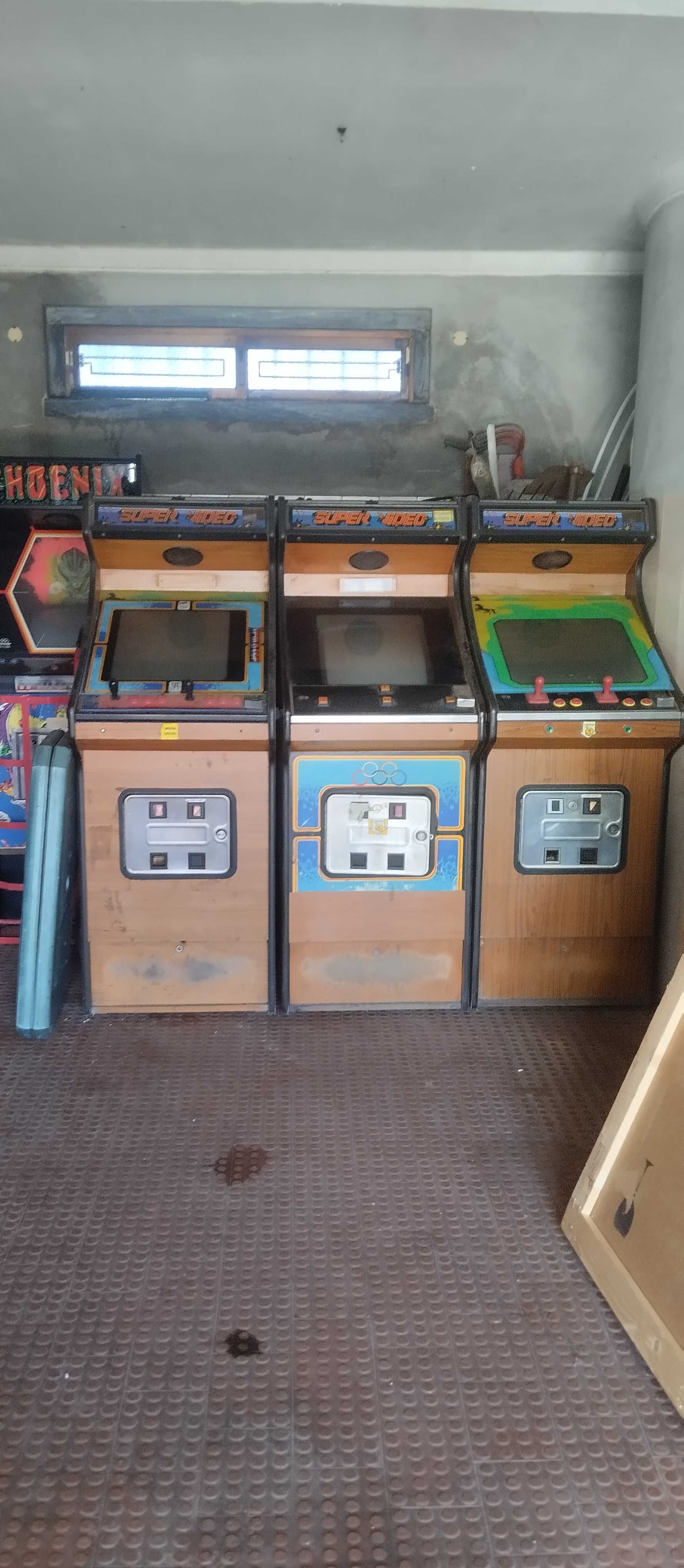 Máquinas de diversão arcade