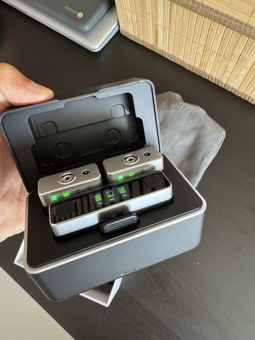 Microfones lapela Ulanzi AM18