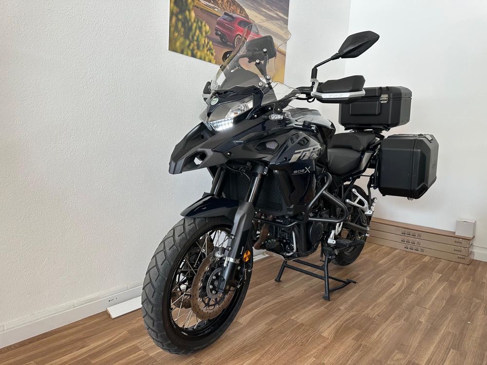 Benelli TRX 502 X