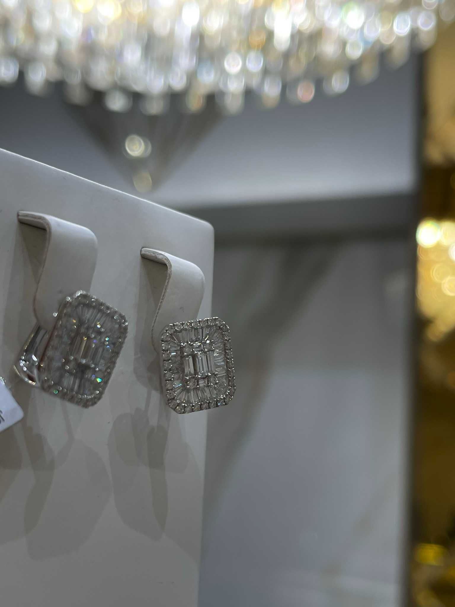 Kolczyki z diamentami Infinity 1.96 CT