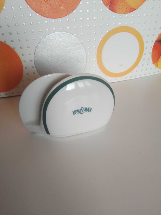 Zabytkowy serwetnik,Konsumy z Lubliany.