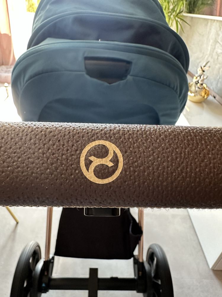 Wózek dla dziecka Cybex e-Priam