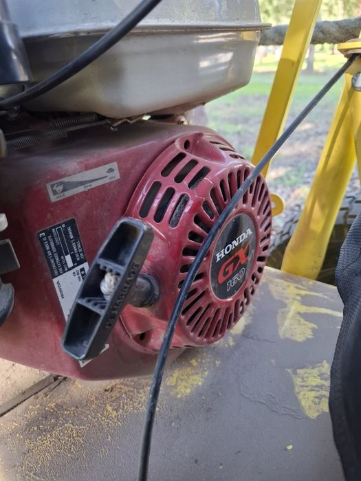 Aspirador de folhas industrial e outros