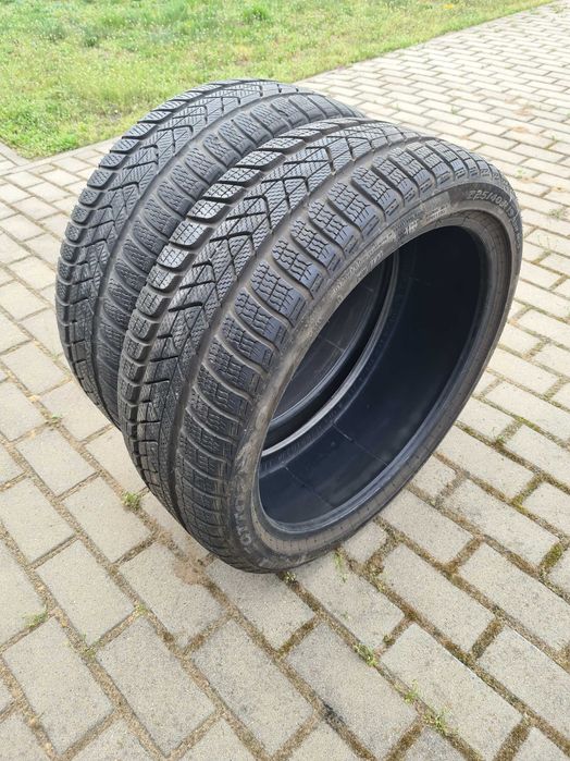 2xopony zimowe premium Pirelli Sottozero 3- 225/40/R19 95Y 2023r 7,4mm