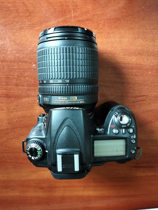 Nikon D90 без об’єктива