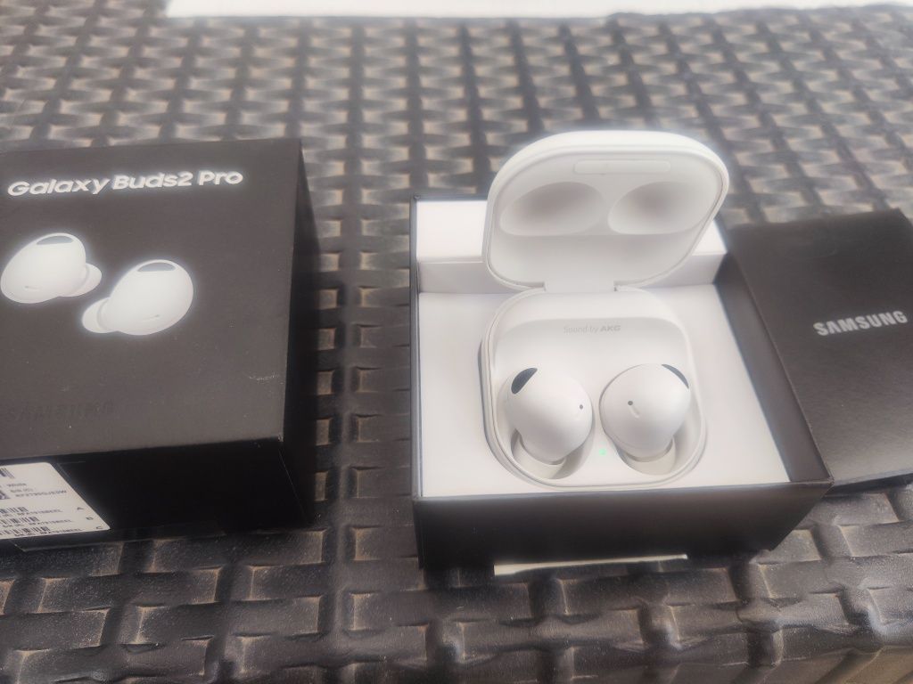 Samsung Galaxy buds 2 Pro