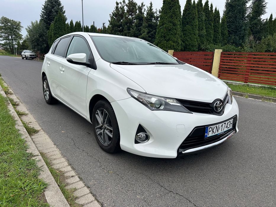 Toyota Auris FULL*1.8*NAVI*|HYB|*Bezwypadkowa*90752 km*Zarejestrowana*SERWIS*DE