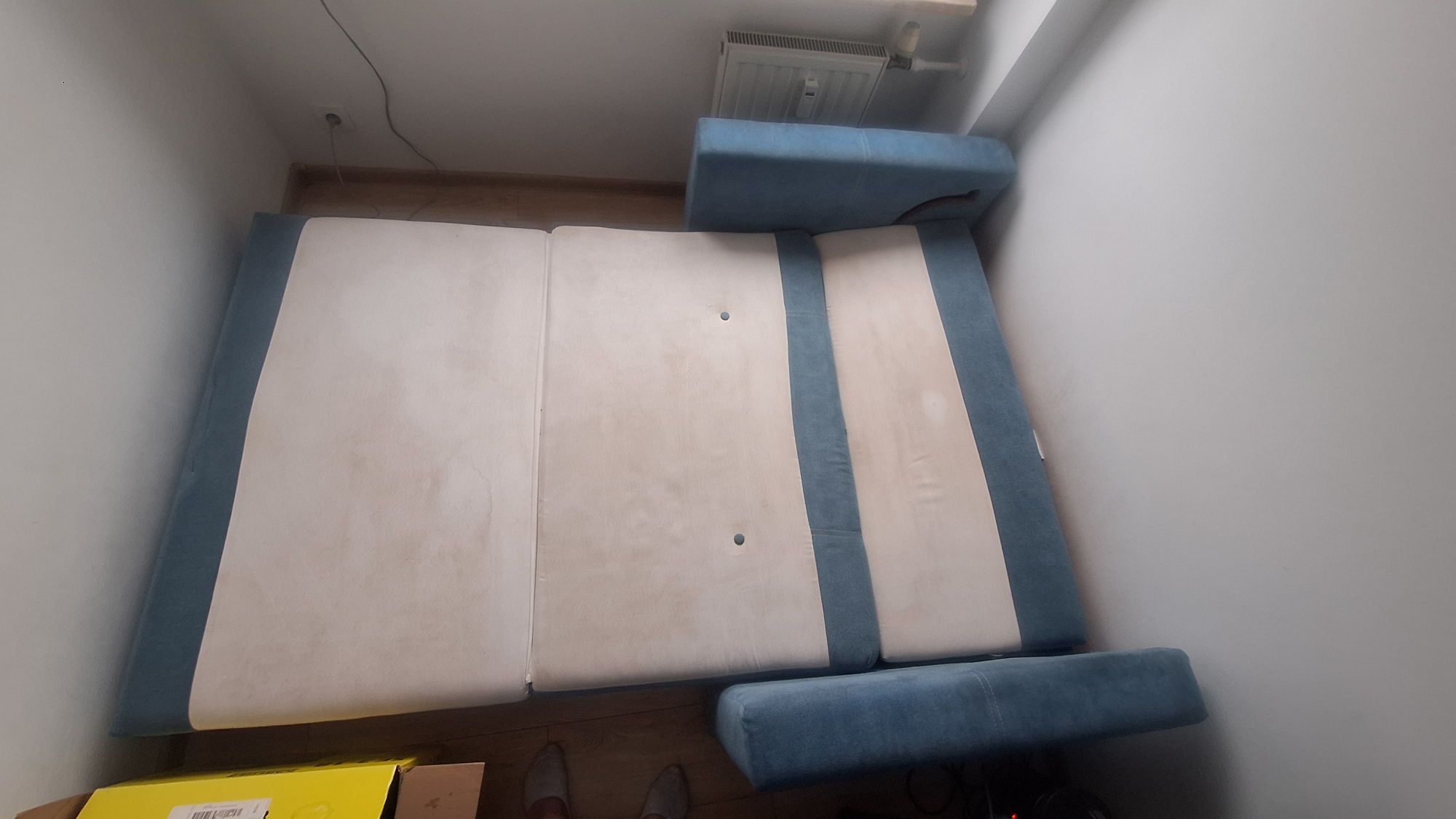 Szafa +KOMODA.+ Sofa