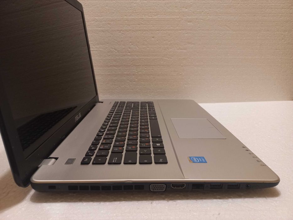 17.3" Экран!!  Игровой ASUS R751L + (Intel Core i7) + БОЛЬШОЙ Экран!!