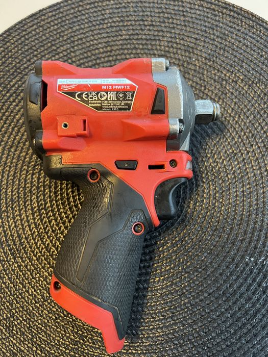 Klucz udarowy Milwaukee m12 FIWF12