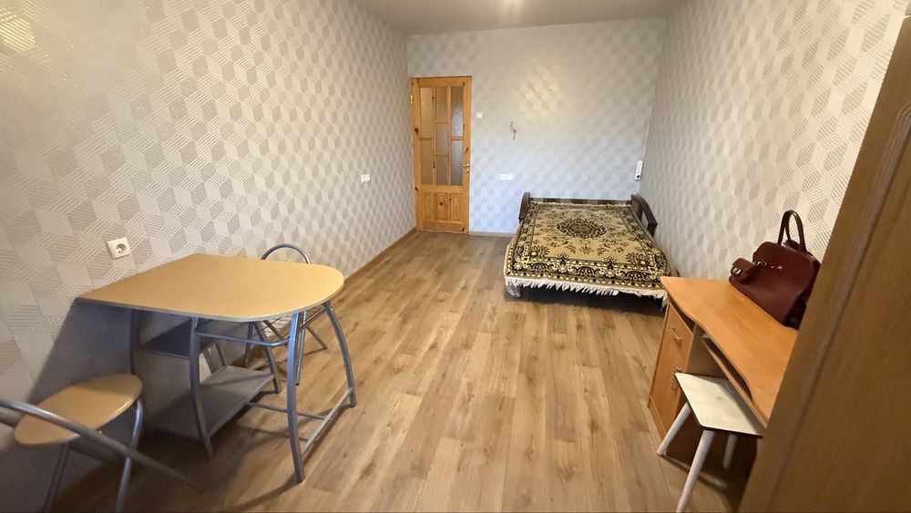 Продам комнату 16 м2 на Салтовке пр.Юбилейный