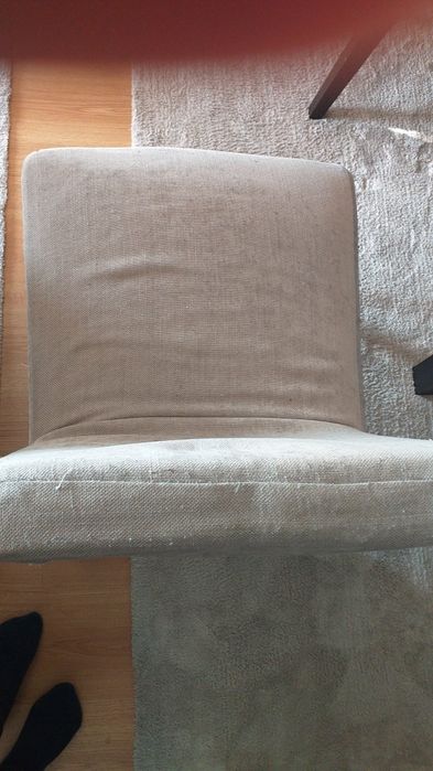 2 cadeiras Nils IKEA com capa beje