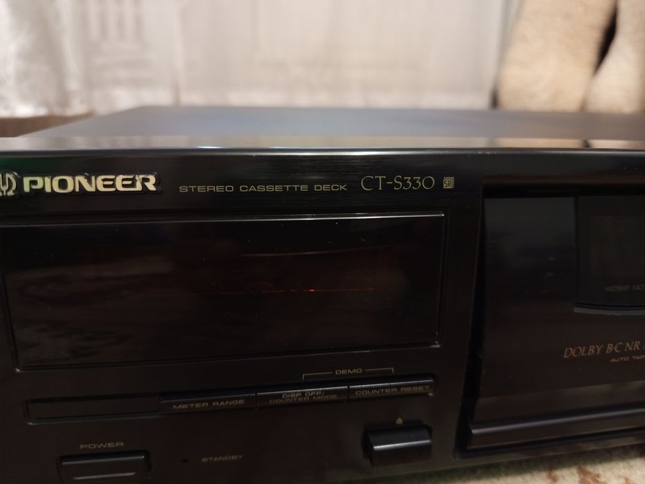 Продам кассетную деку, магнитофон pioneer CT-S330