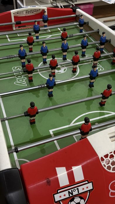 Напівпрофесійний футбольний стіл Smoby