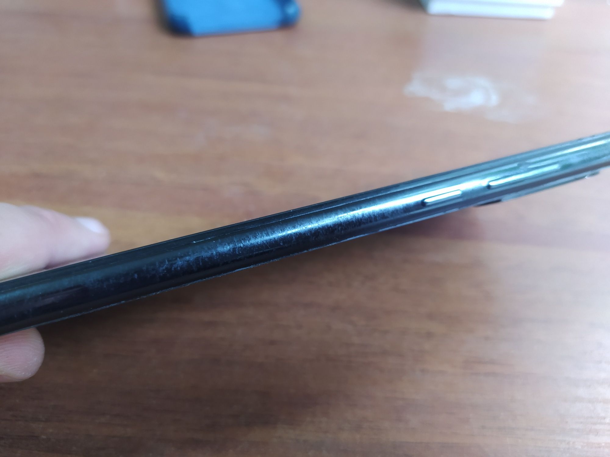 Продам Redmi Note 8T 64/4+1 GB