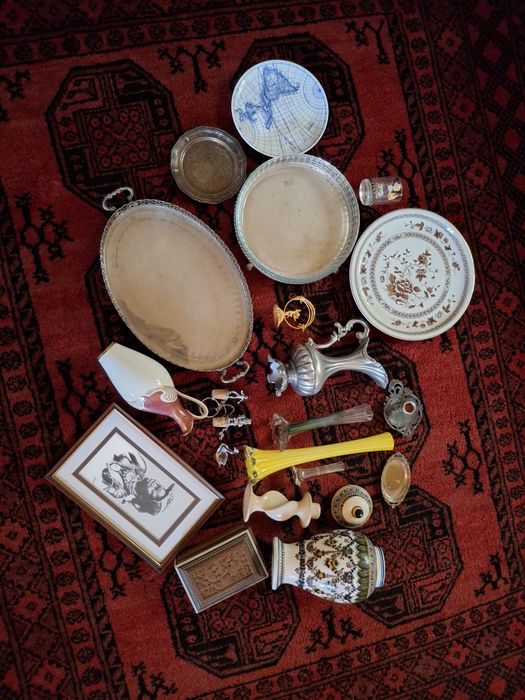 Conjunto antiguidades porcelana, casquinha, estanho