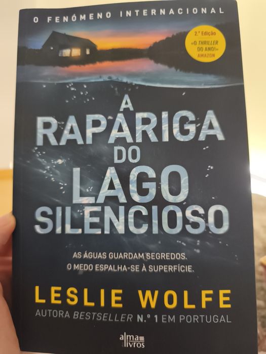 A rapariga do lago silencioso - Leslie Wolfe