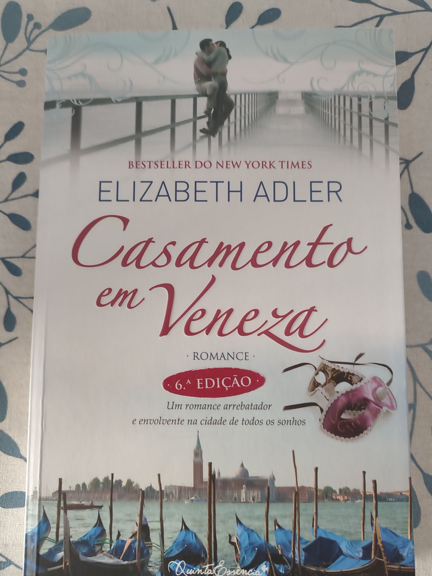 Vendo livro " Casamento em Veneza"