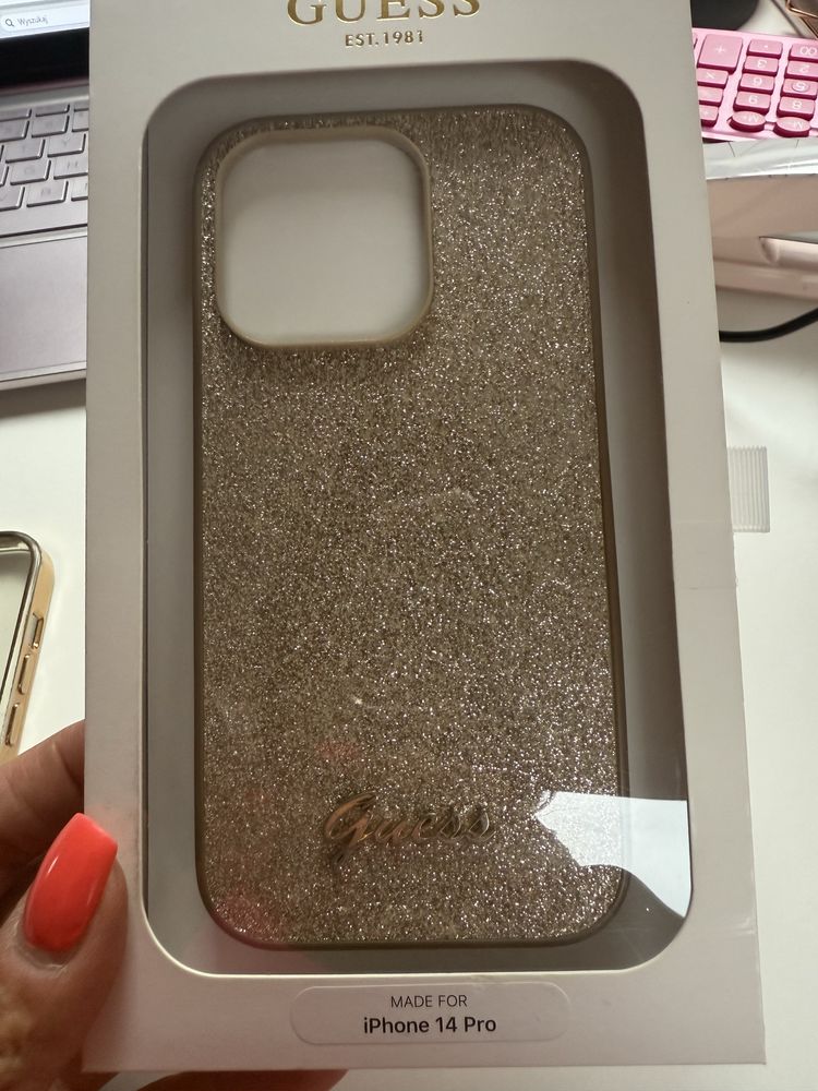 Etui I phone 14pro