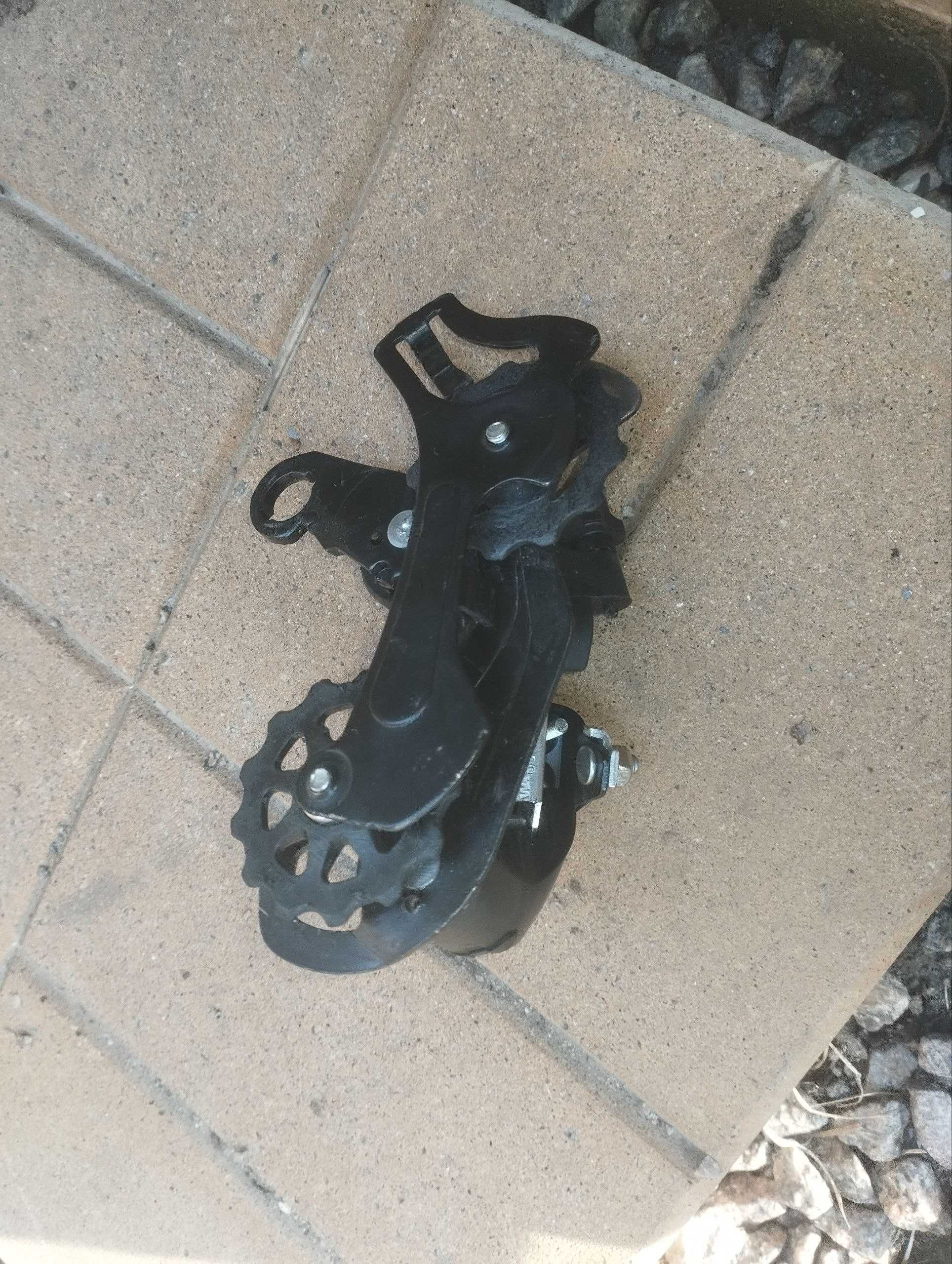 Продам задний переключатель Shimano Tourney 6/7 speed RD-TY300