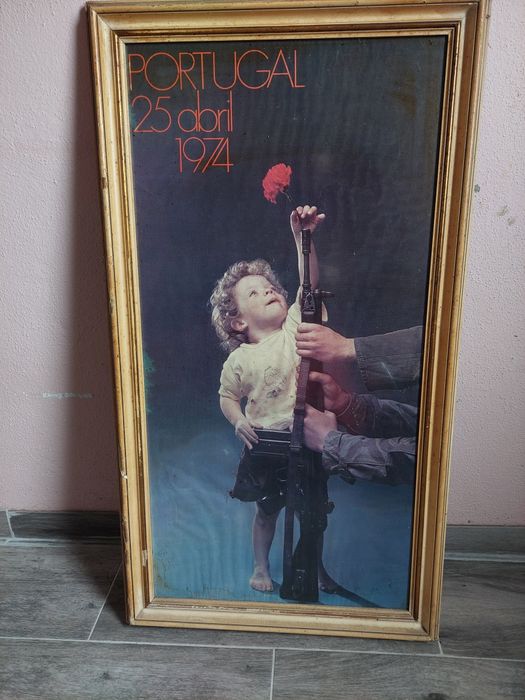 Quadro antigo 25 de Abril