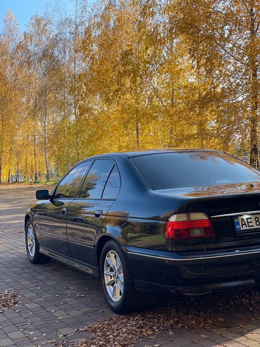 BMW E39 2002 Restyling 525I