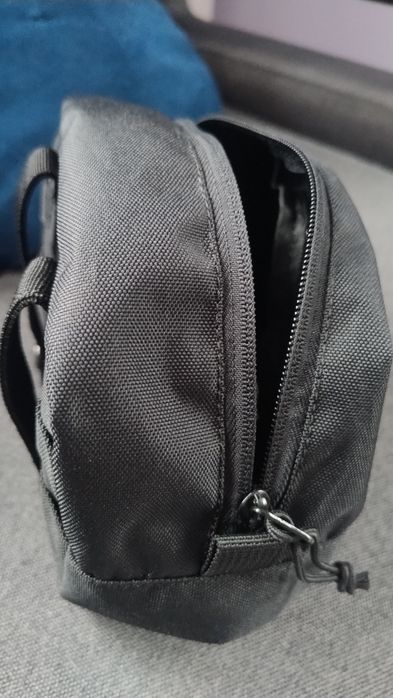 Saszetka rowerowa Magnum Lari black sakwa nerka organizer