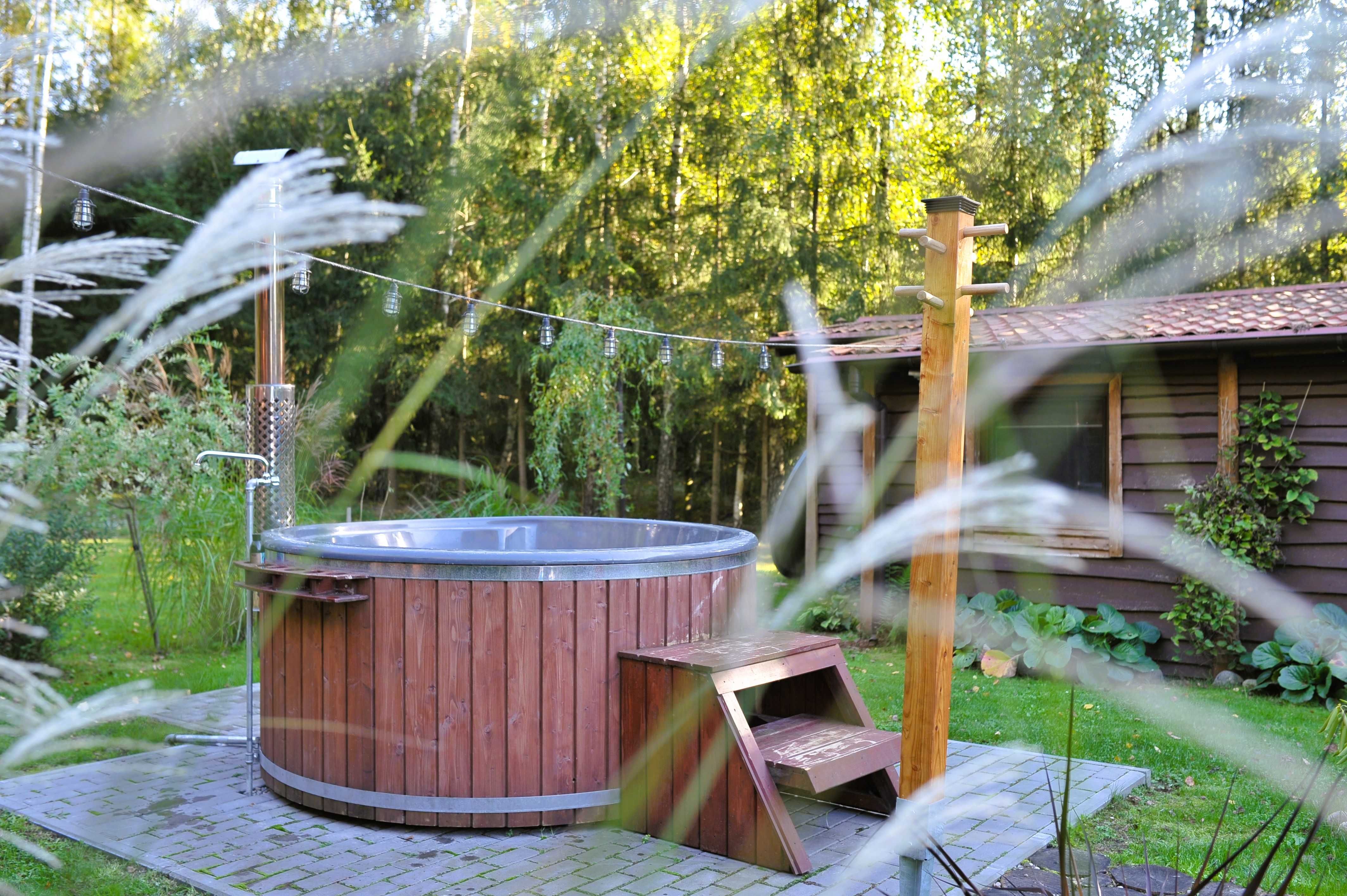 Kraina Relaksu-domki letniskowe Makowo-LINIA BRZEGOWA, POMOST, JACUZZI