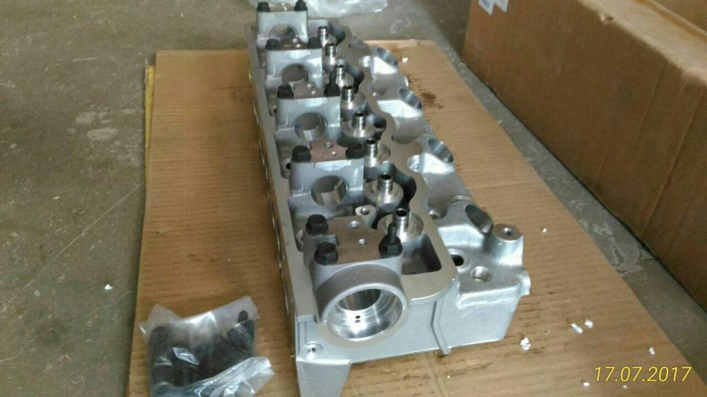 Головка блока 2.5D Mitsubishi PAJERO L200 4d56t Hyundai H100 4d56 гбц