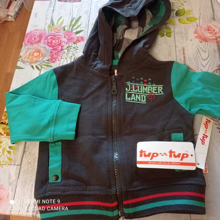 Детская кофточка фирма TUP Tup