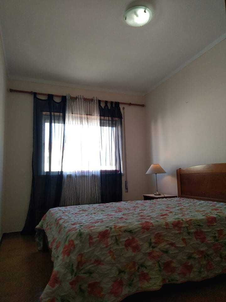 Quartos em Peniche