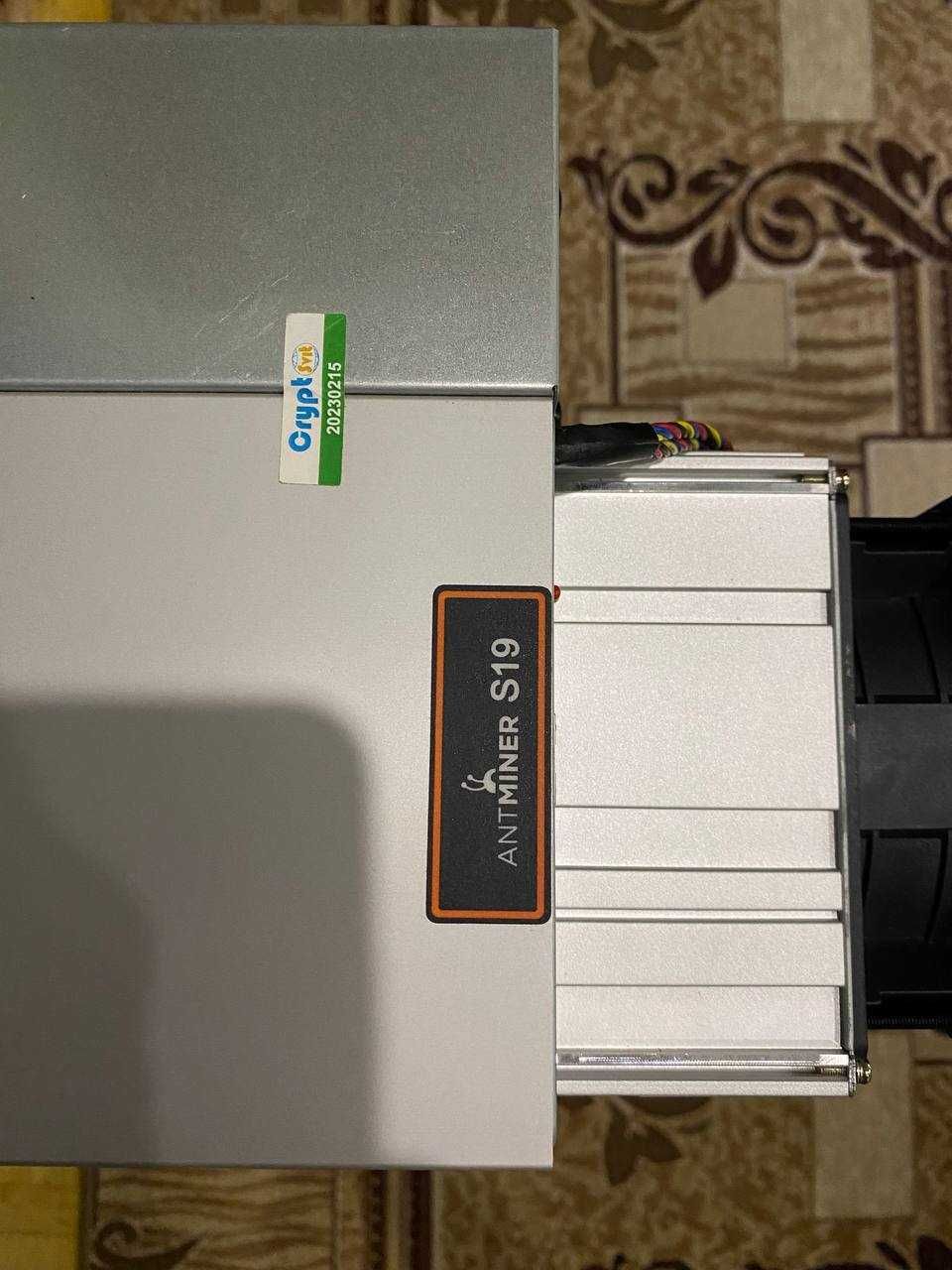НАЯВНІСТЬ! Asic Bitmain Antminer - S19 (ПРОШИВКА S19j Pro)