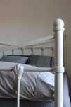 Cama Branca de Casal c/ colchão