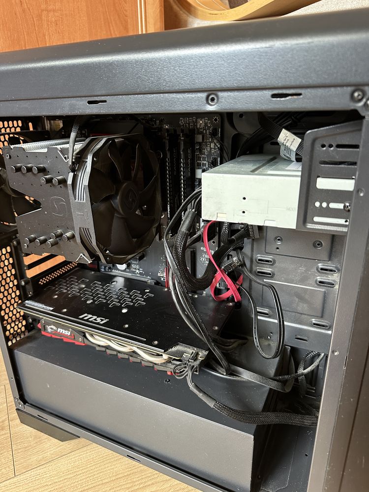 Komputer stacjonarny PC - GeForce GTX 1060 / Intel i5 6600k / 8GB RAM