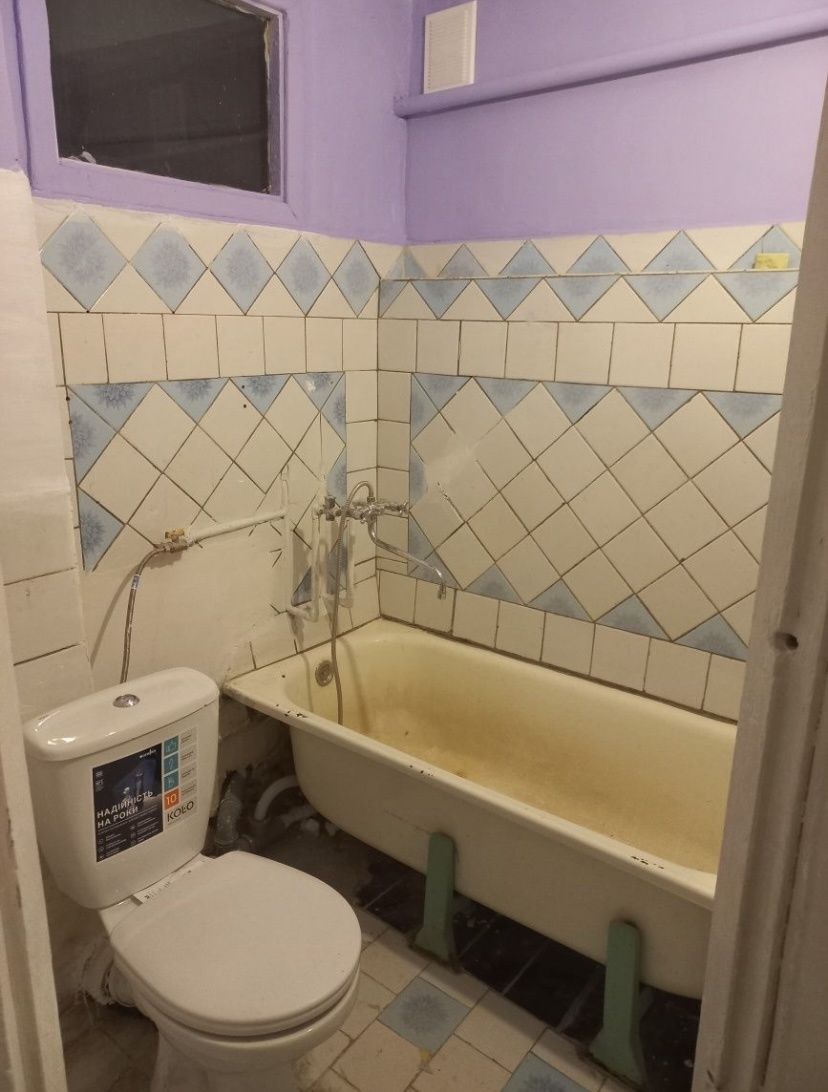 Продам 1 комнатную квартиру в районе Варуса.