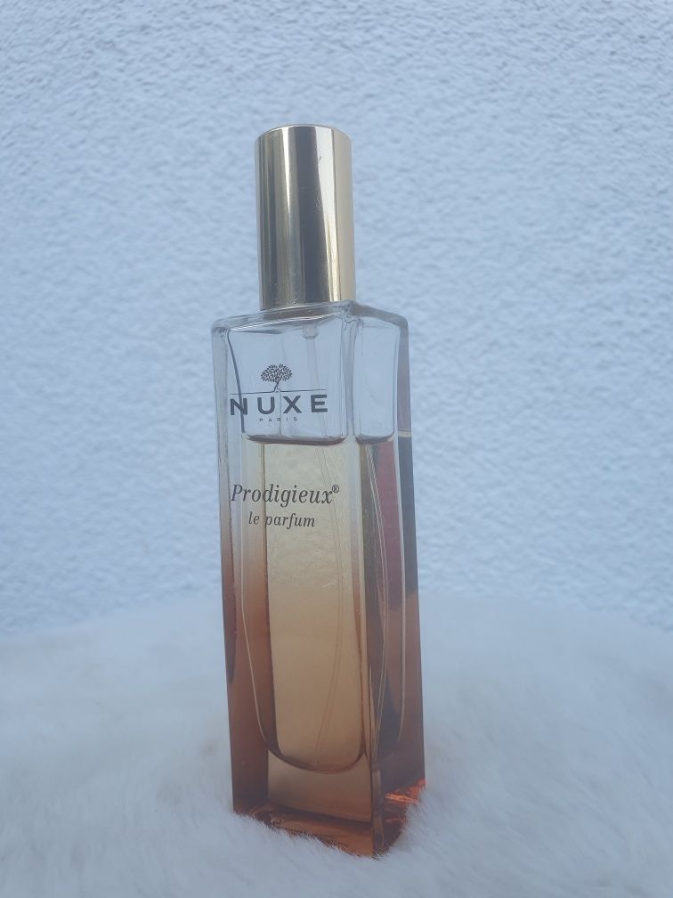 Perfumy Nuxe Prodigieux vintage 30ml ubytek
