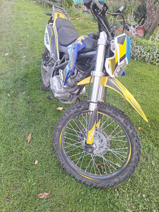 Sprzedam Cross defender