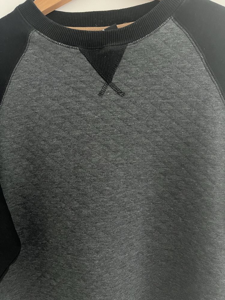 Elegancka szara bluza z czarnymi wstawkami - Cropp rozmiar M
