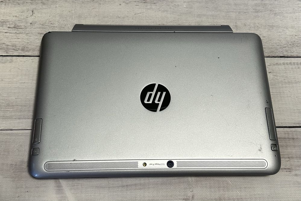 Сенсорний HP Elite x2 1011 G1 11.6’ FHD M-5Y71 8GB ОЗУ/256GB SSD r1892