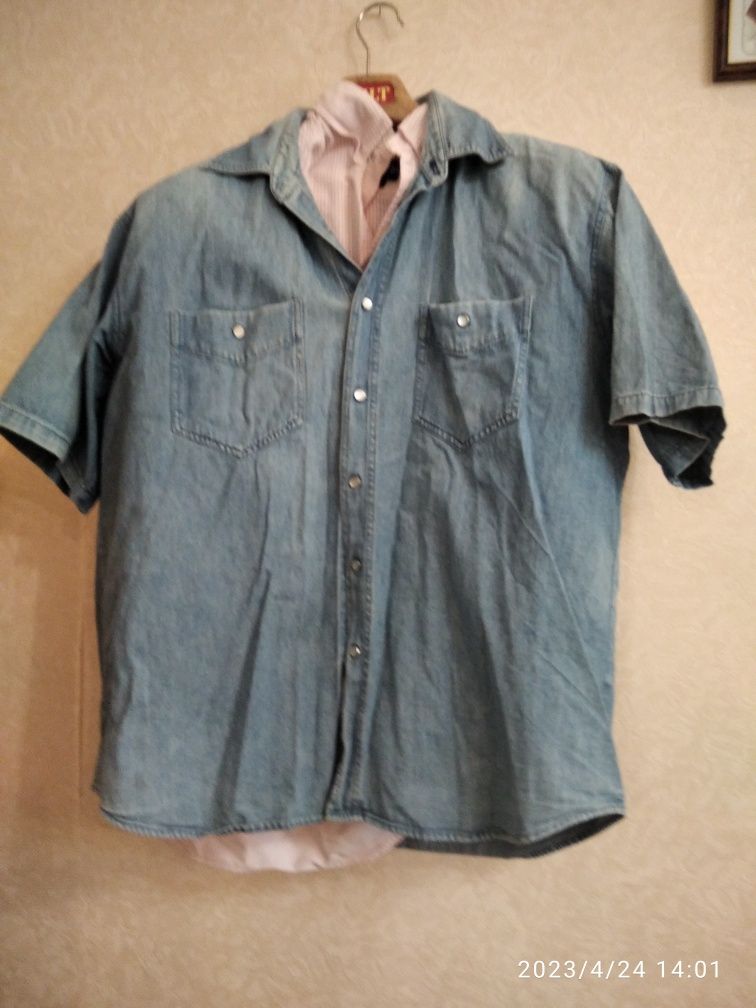 Джинсовая рубашка 52-размера