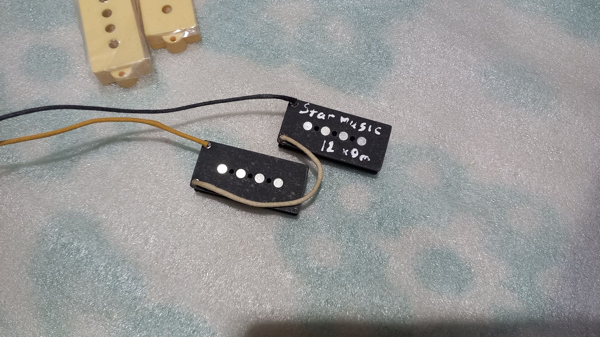 Звукознімачі precision bass. Jazz Bass.  PJ bass