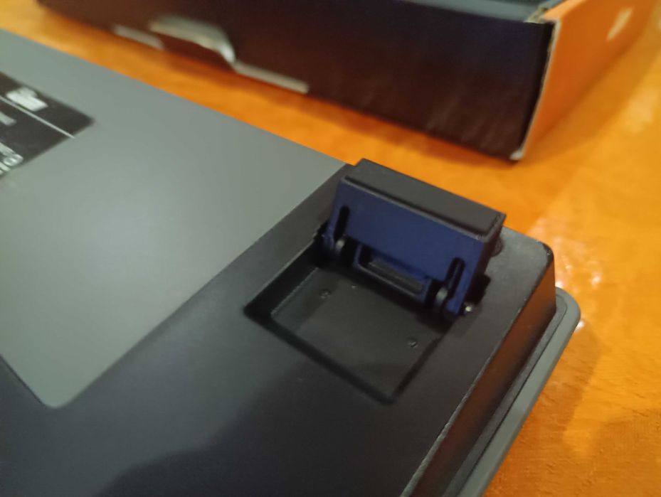 teclado mecânico RK M75 - Francês