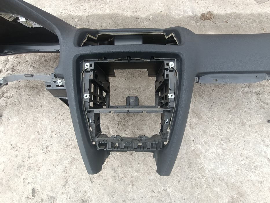 Торпеда панель Skoda Octavia A5 2004-2013