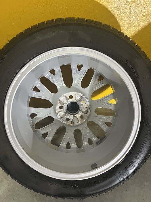 Vendo Jantes com Pneus 5x100 Seat