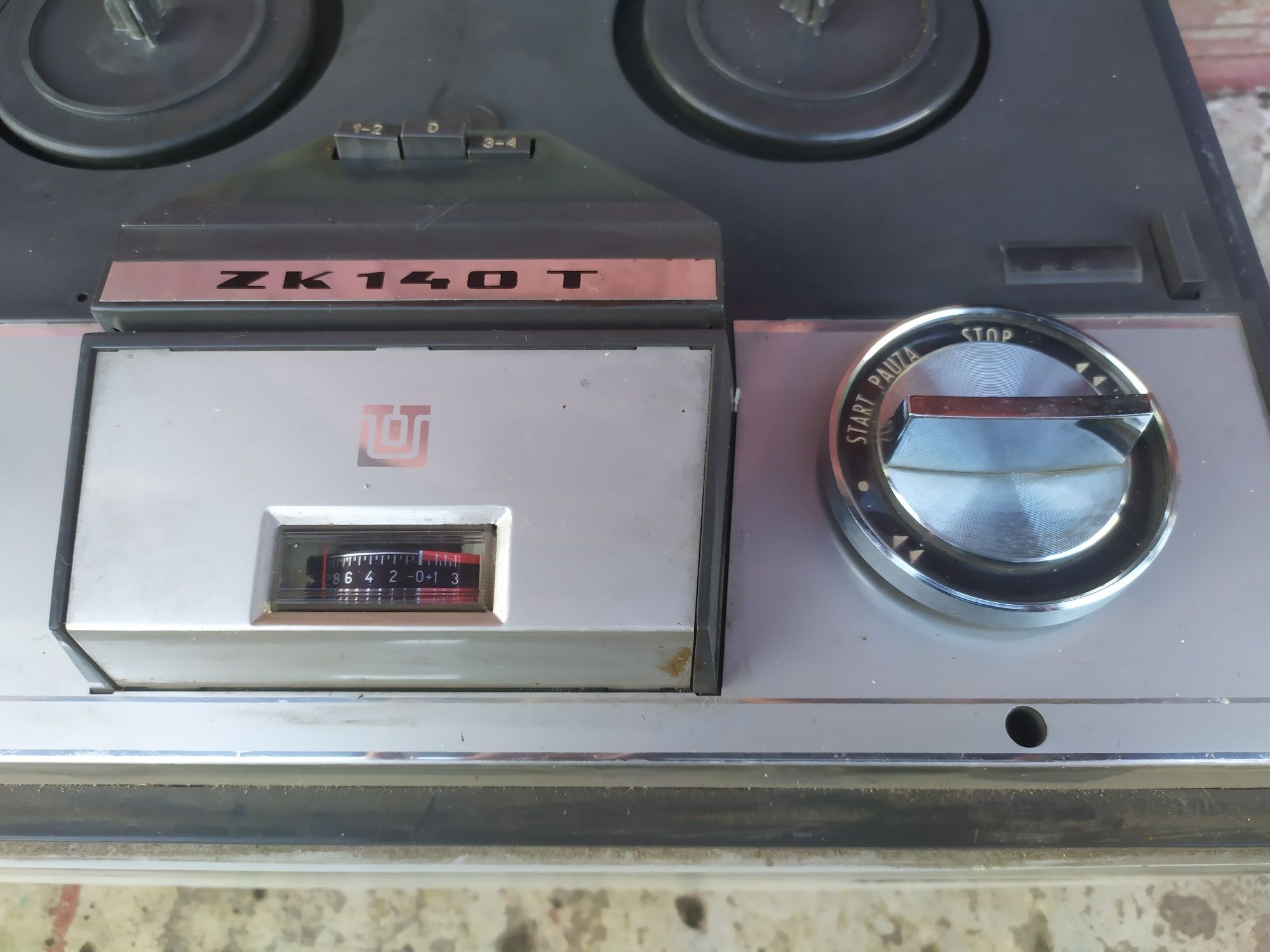 Magnetofon ZK 140 T PRL