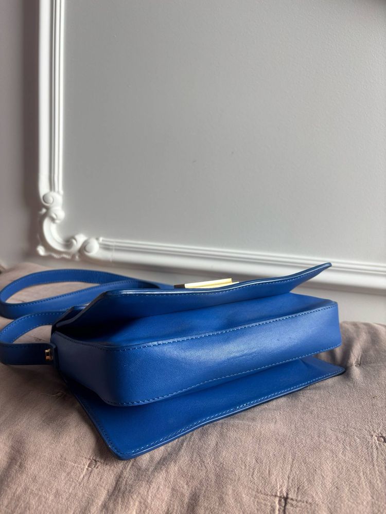 Yves Saint Laurent Blue Calfakin Leather Medium Lulu Bag