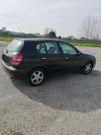 Nissan Almera de 2002 bom preço