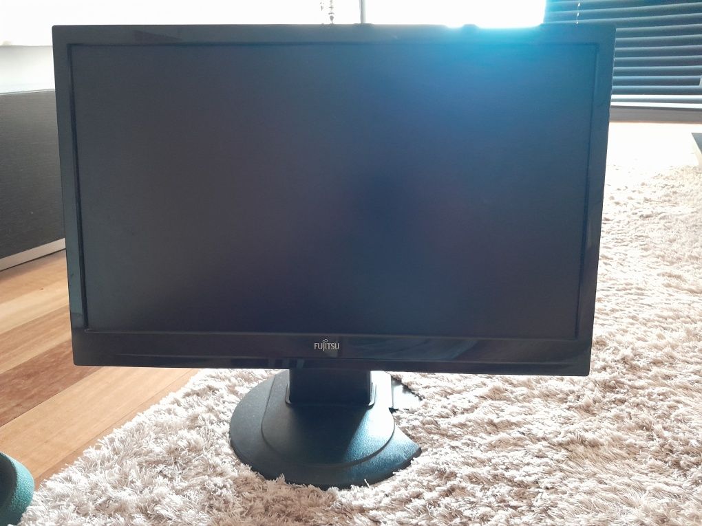 Monitor vga usado em perfeito estado