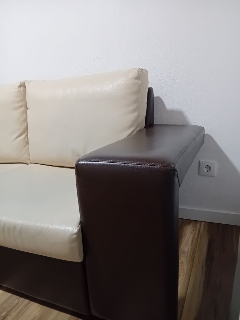Sofá de 2 lugares